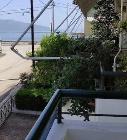 Areti's In Agios Konstantinos * Agios Konstantinos (Phthiotis)