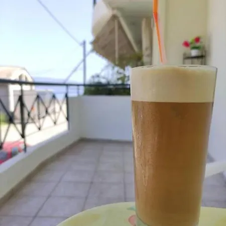Areti's In Agios Konstantinos *