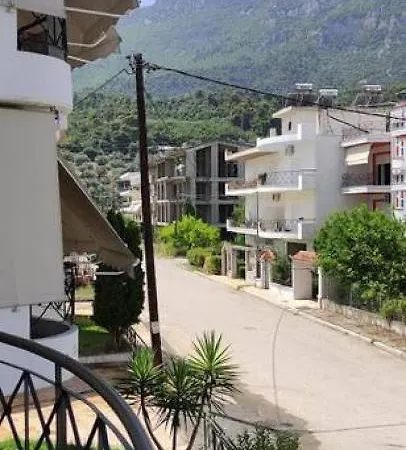 Areti's In Agios Konstantinos * Agios Konstantinos (Phthiotis)